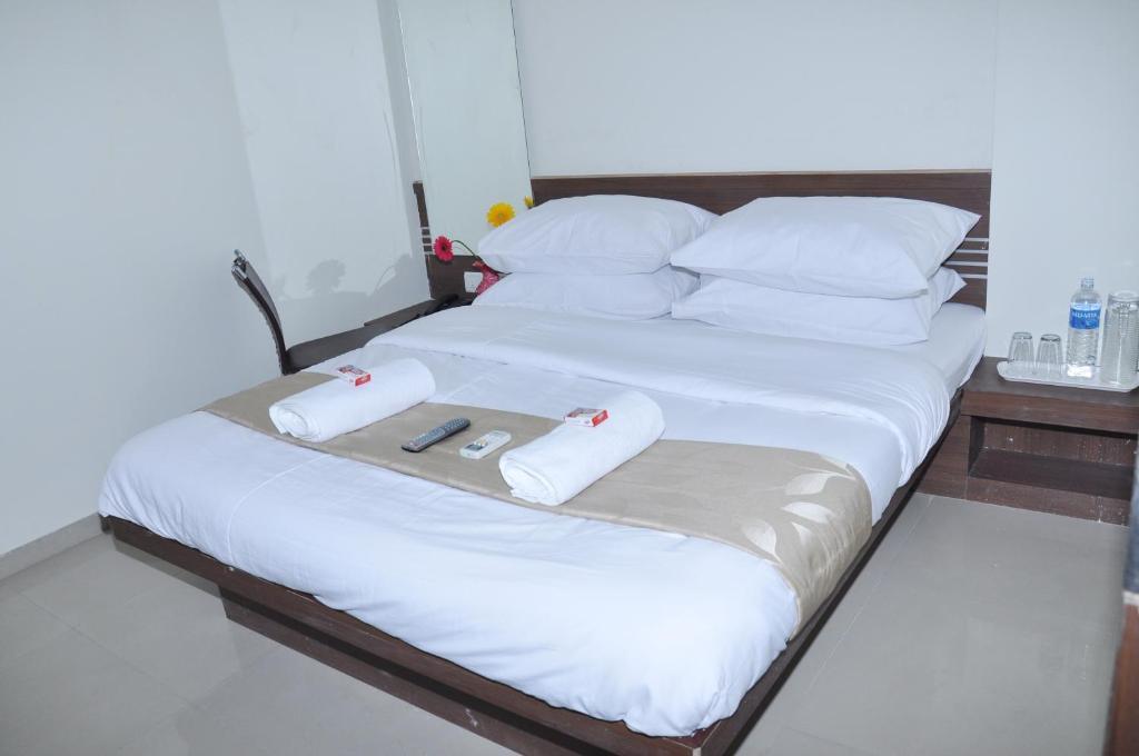 Hotel Sai Srushti Shirdi Exterior photo