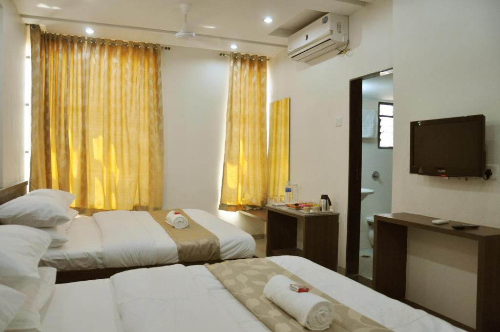 Hotel Sai Srushti Shirdi Exterior photo